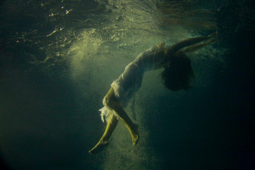 Volando bajo el agua en las maravillosas obras fotográficas de Katerina Bodrunova