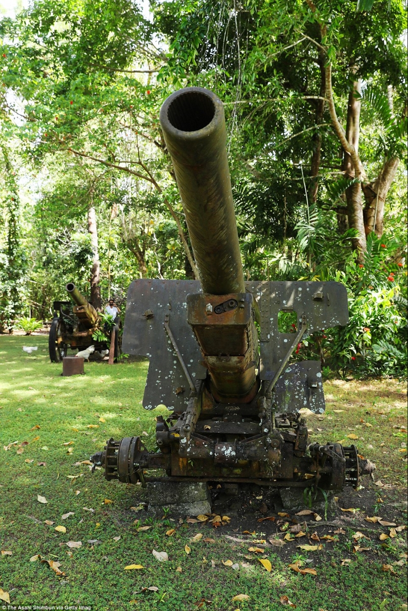 War Machines of the Second World War, lost on distant islands in the Pacific Ocean