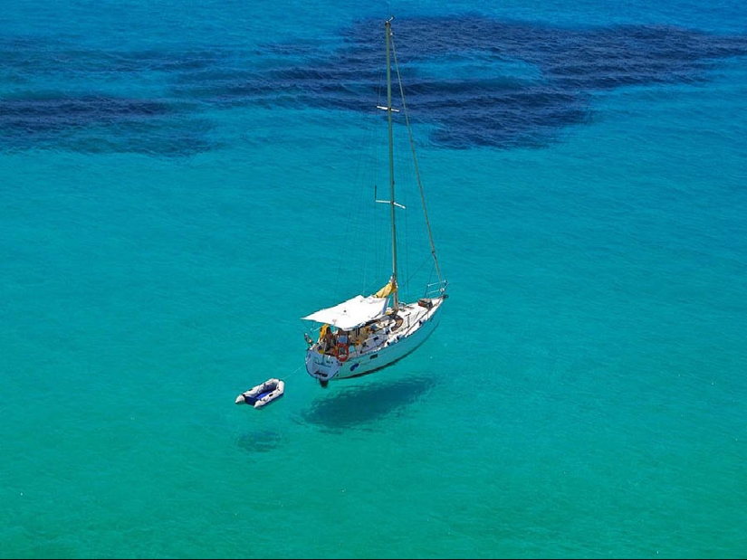 Weightlessness on the water