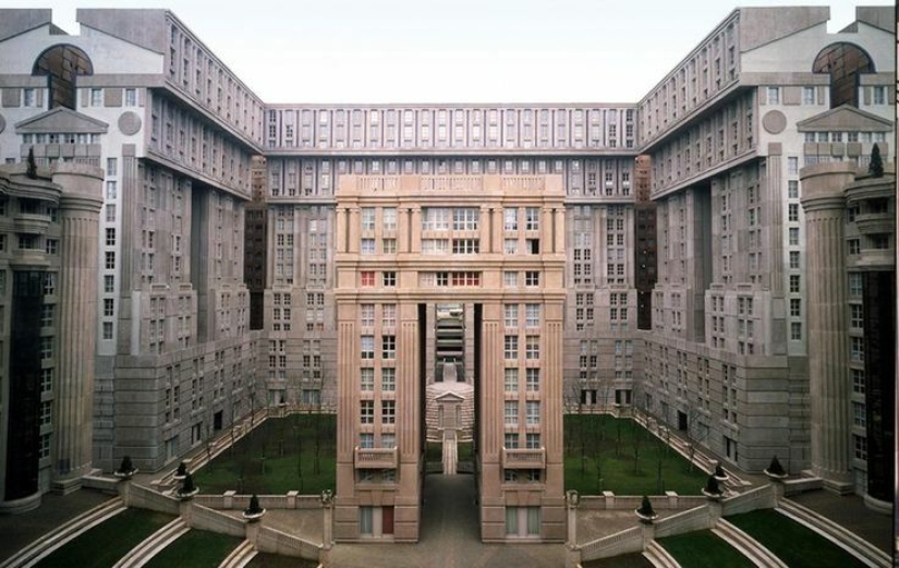 What 9 Real Places from Dystopian Movies Look Like What 9 Real Places from Dystopian Movies Look Like