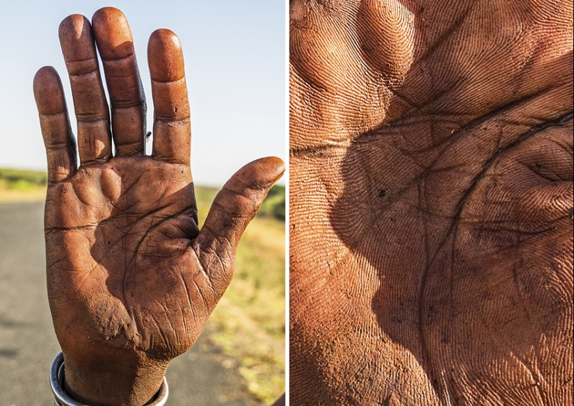 What a person's hands can tell you about. Omar Reda's photo project