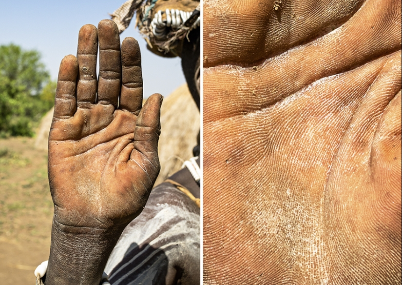 What a person's hands can tell you about. Omar Reda's photo project