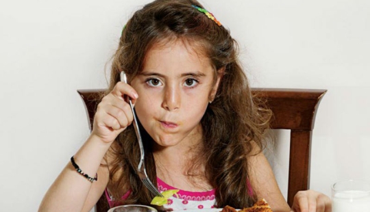 What children from all over the world eat for breakfast