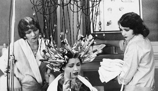 What did the first beauty treatments look like
