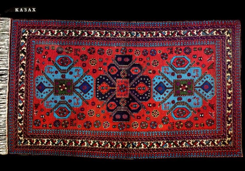 What did the psychedelic ornaments of Soviet carpets mean What did the psychedelic ornaments of Soviet carpets mean