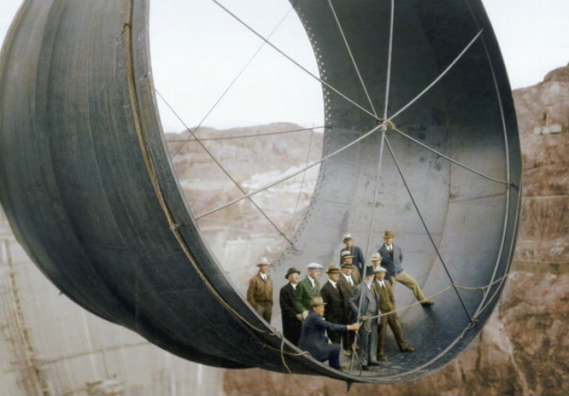 What did the world's most famous landmarks look like at the very beginning