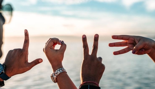 What do certain gestures mean in different countries of the world What do certain gestures mean in different countries of the world