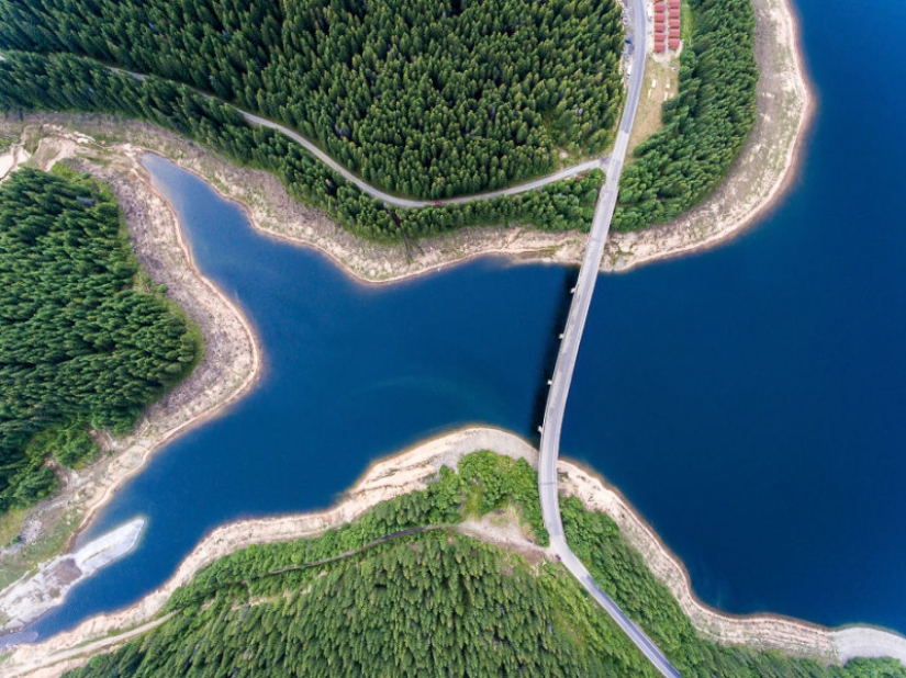 What do the roads that Count Dracula once traveled look like? What do the roads that Count Dracula once traveled look like?