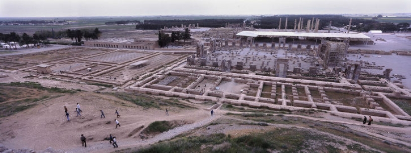 What does Iran look like without politics, persecution, and sanctions