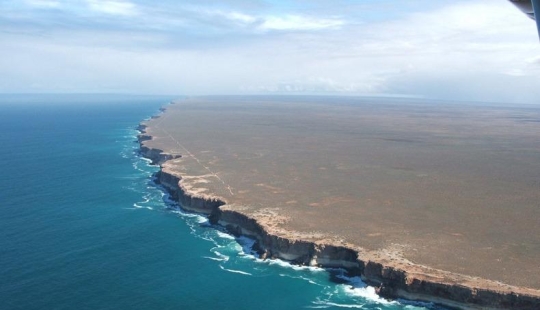 What does the edge of the earth look like What does the edge of the earth look like