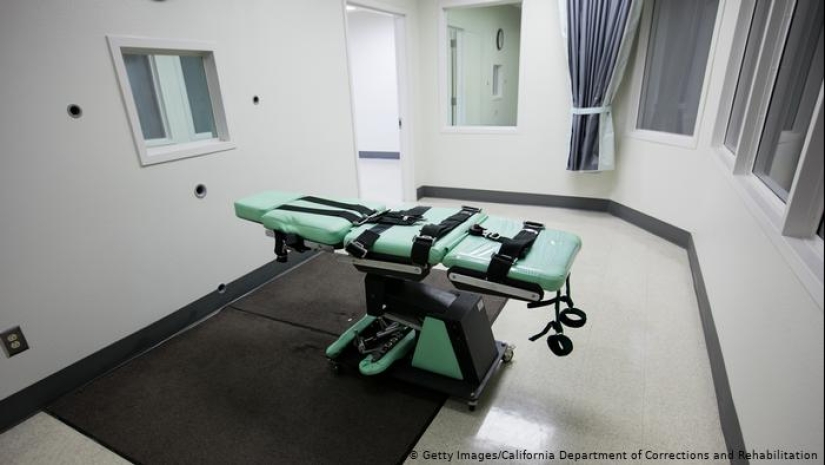 What happens if the condemned survives the death penalty What happens if the condemned survives the death penalty