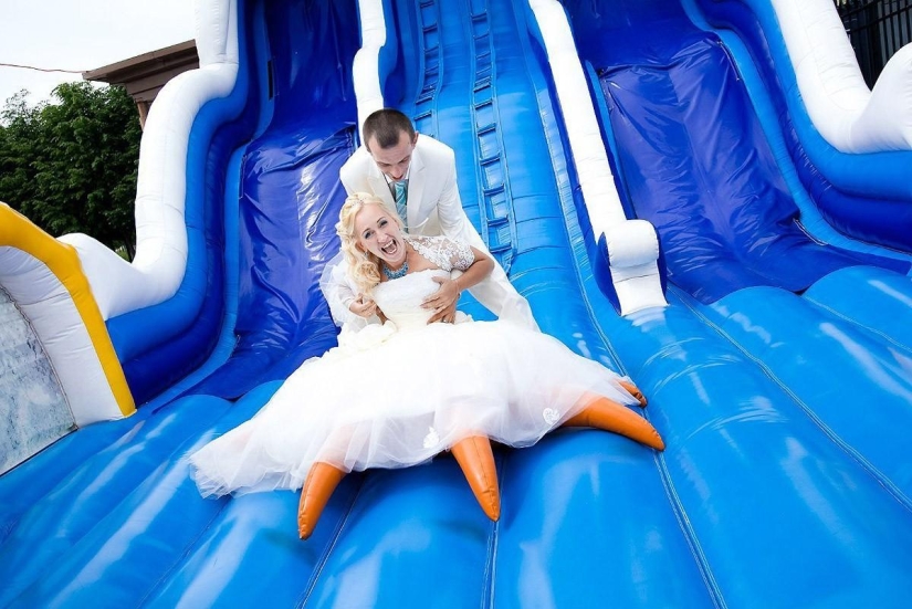 What photos should not be taken at the wedding
