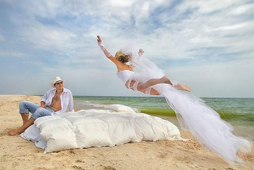 What photos should not be taken at the wedding