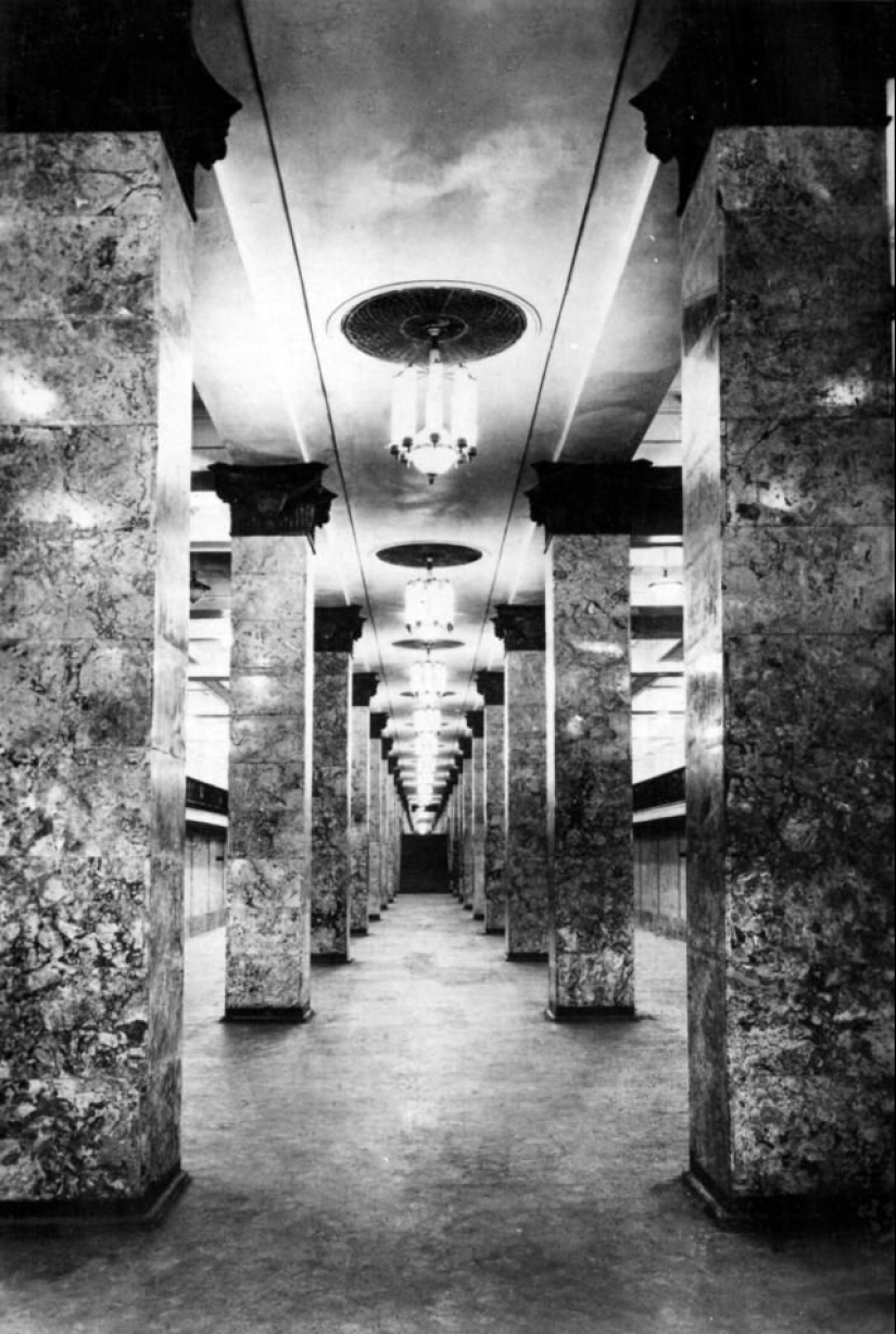 What the Moscow Metro looked like in 1935