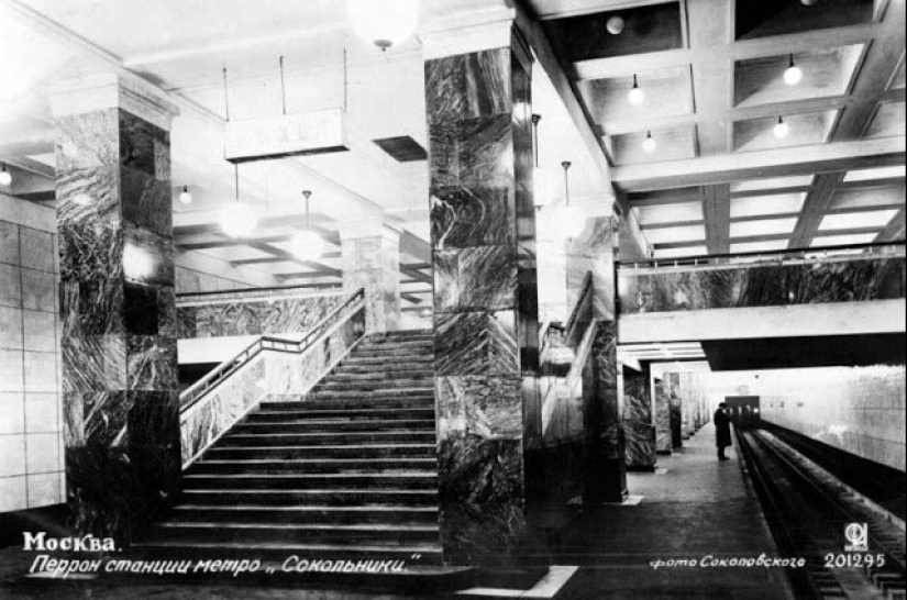 What the Moscow Metro looked like in 1935