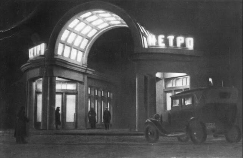 What the Moscow Metro looked like in 1935