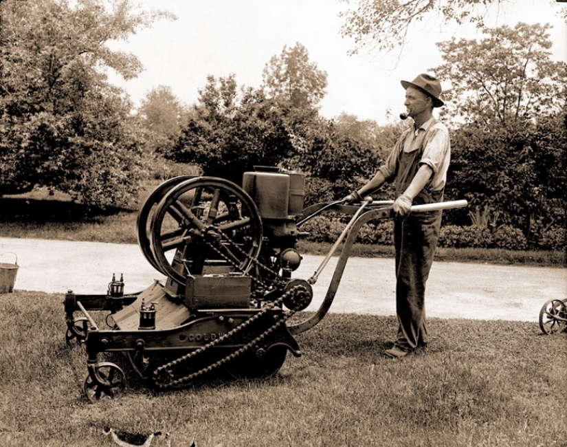 What was that? 11 inventions that have changed beyond recognition over time What was that? 11 inventions that have changed beyond recognition over time