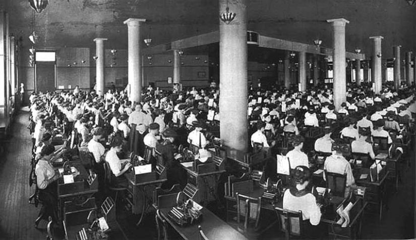 What were the offices like a hundred years ago