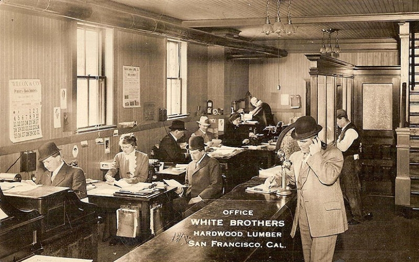 What were the offices like a hundred years ago