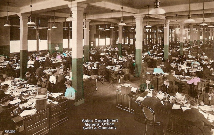 What were the offices like a hundred years ago