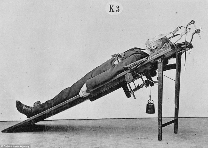 What were the progenitors of modern sports simulators?