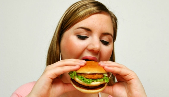 What will happen to you if you have 5 extra kilograms at the age of 30