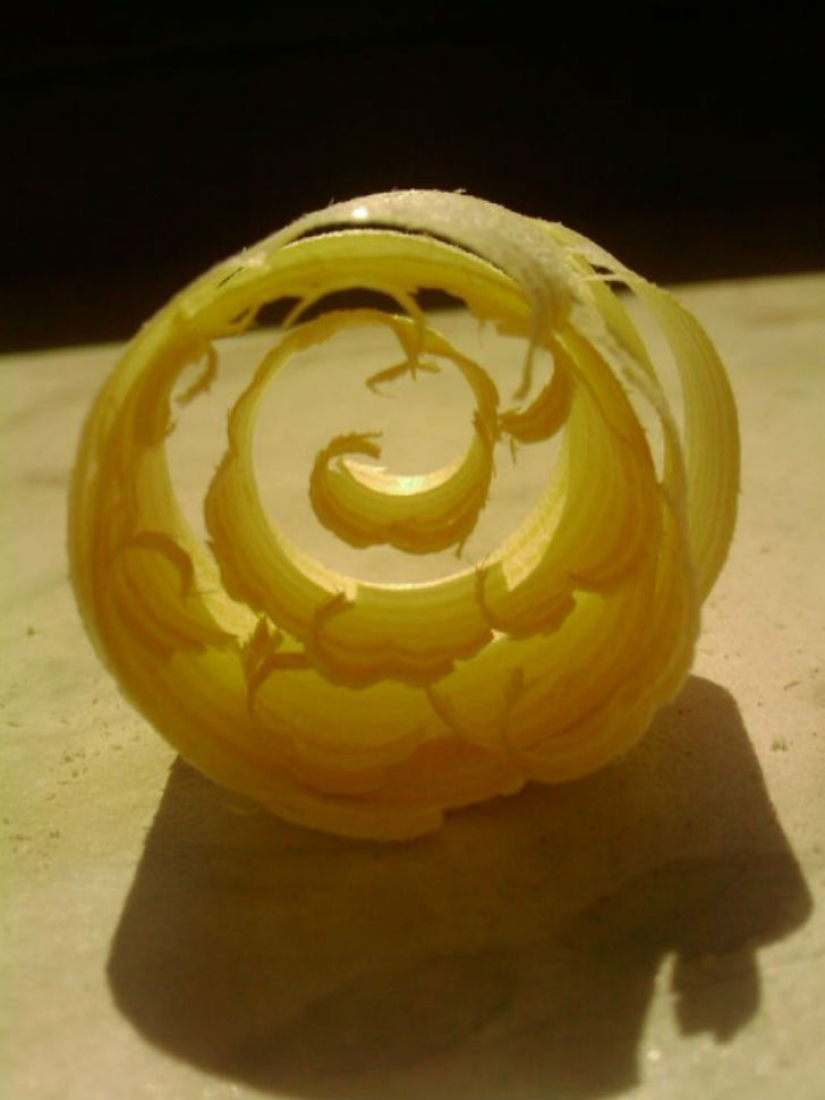 When random masterpieces are much cooler than real art When random masterpieces are much cooler than real art