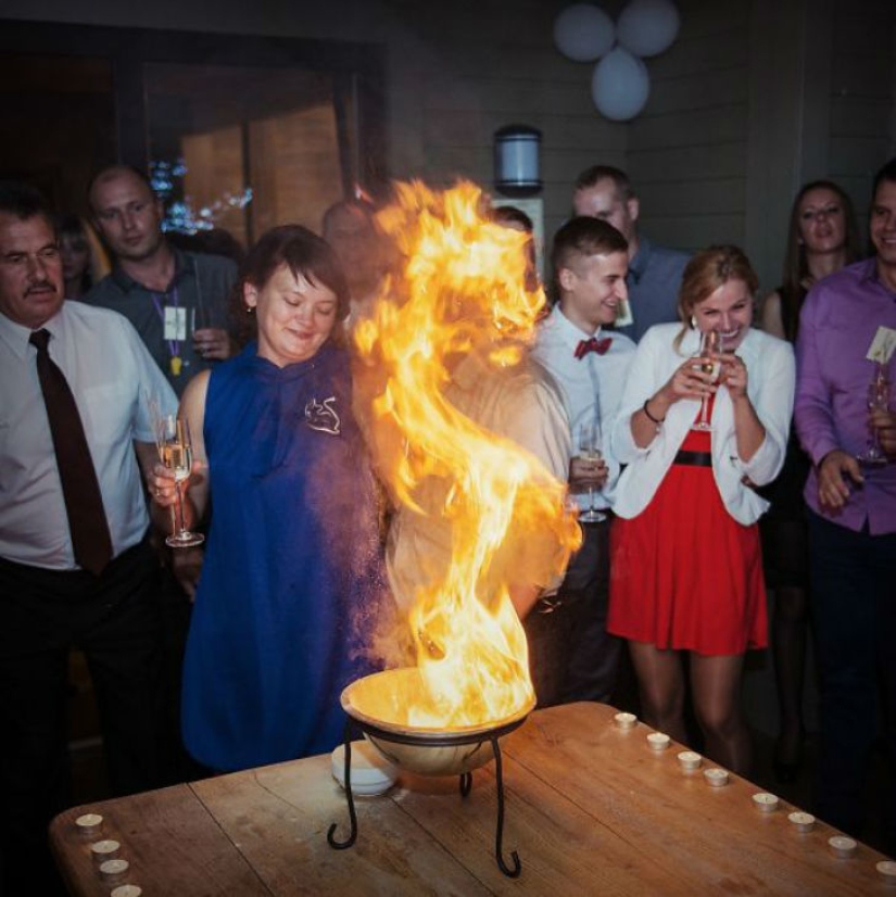 When random masterpieces are much cooler than real art When random masterpieces are much cooler than real art