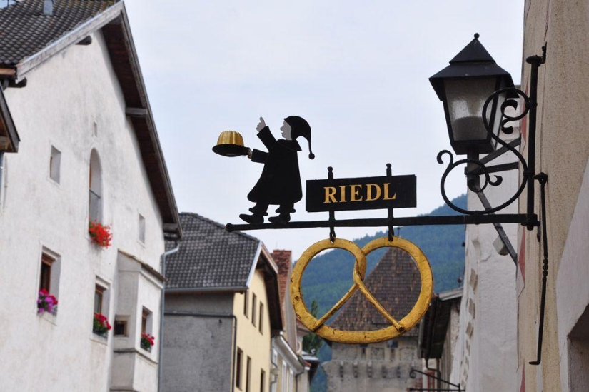 Where the Fairy tale lives: charming little towns in Italy