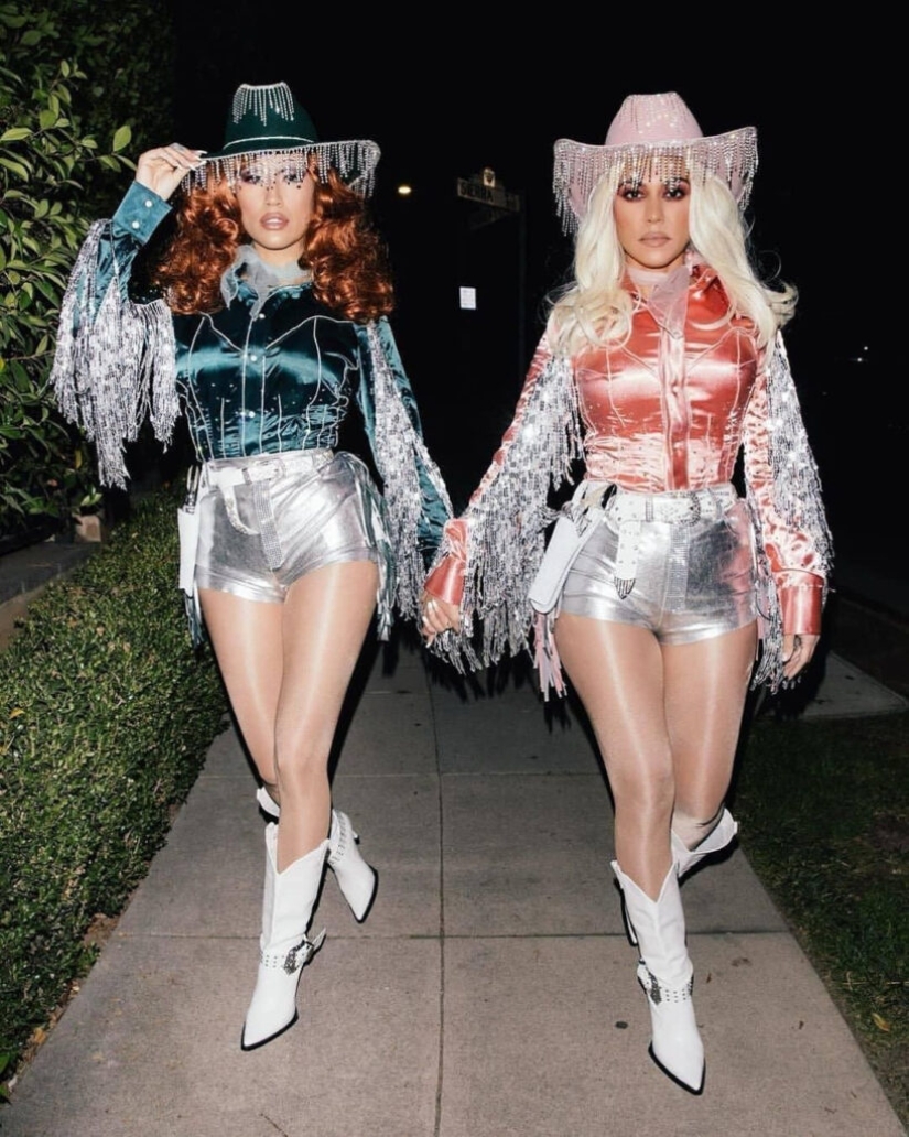 Who are space cowgirls and how did this fashionable aesthetic come about