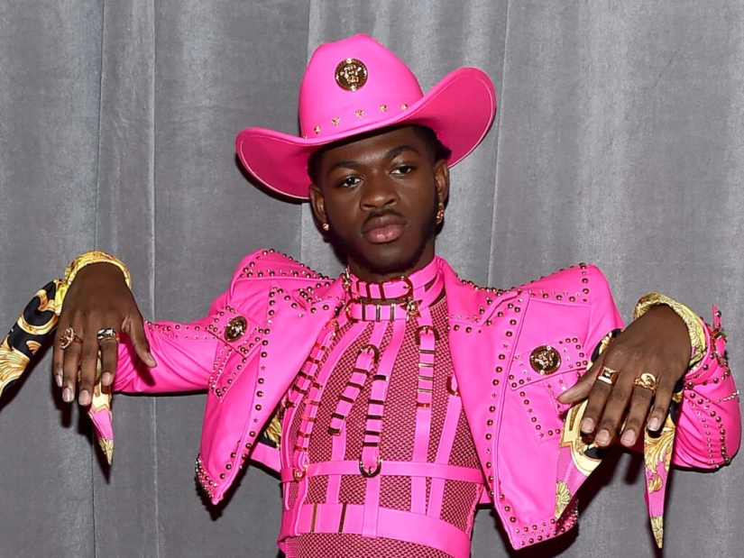 Who are space cowgirls and how did this fashionable aesthetic come about
