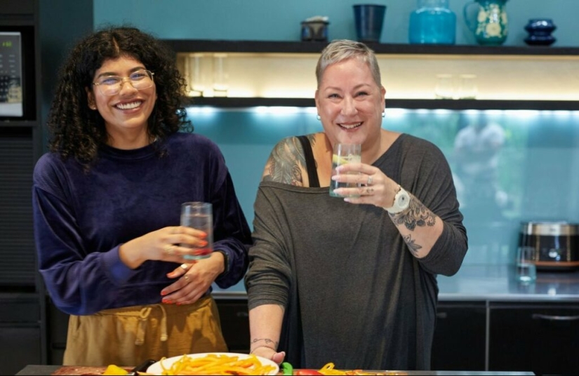 Who are the Perennials and why are they called "people of the future"? Who are the Perennials and why are they called "people of the future"?