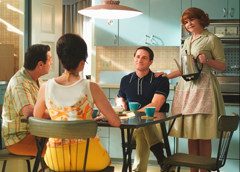 Who are tradwives—“traditional wives”—and why are they loved and hated? Who are tradwives—“traditional wives”—and why are they loved and hated?