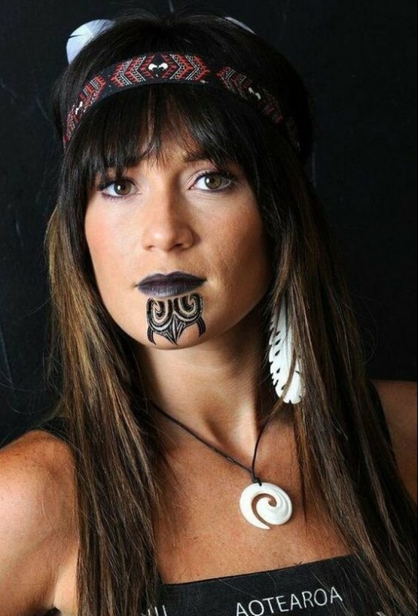 Why do beauties need a beard? The history of ta-moko Maori tattoos that are becoming a trend Why do beauties need a beard? The history of ta-moko Maori tattoos that are becoming a trend