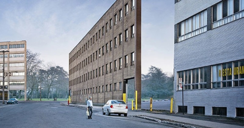 Why do you need facades without buildings, or the Ceremonial reality of Zachary Godrillo-Roy