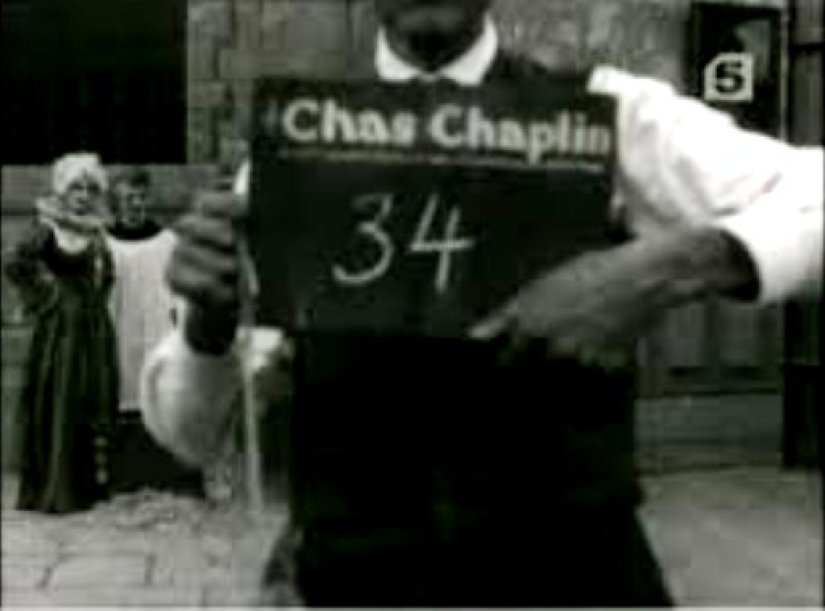 Why Filmmakers Need a Clapperboard on Set