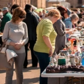 Why flea markets are called &quot;flea markets&quot;