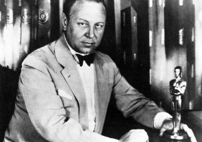 Why Hollywood doesn't like to remember the first ever Oscar winner Why Hollywood doesn't like to remember the first ever Oscar winner