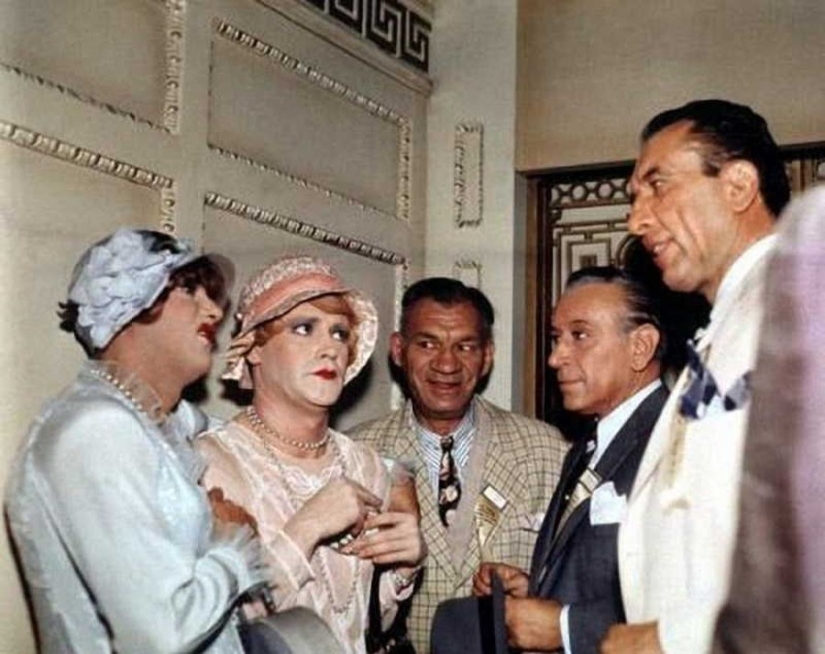 Why the film "Only Girls in Jazz" is black and white