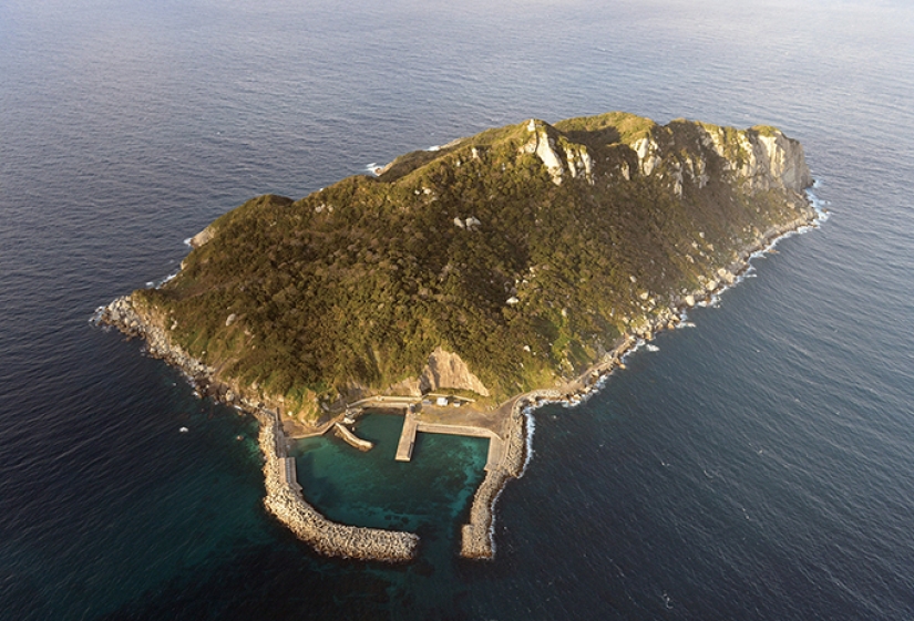 Why the Japanese island of Okinoshima has been closed to women for centuries Why the Japanese island of Okinoshima has been closed to women for centuries