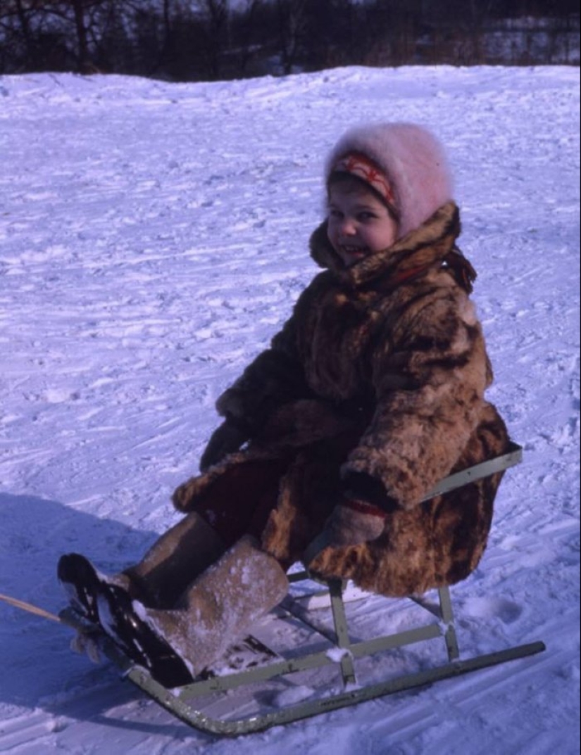 Winter sledding in the USSR