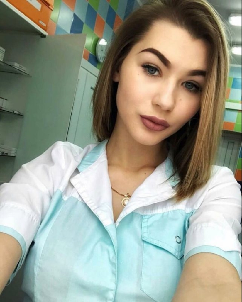 With such a medical staff, it's not scary to die: 16 photos of beauties in white coats