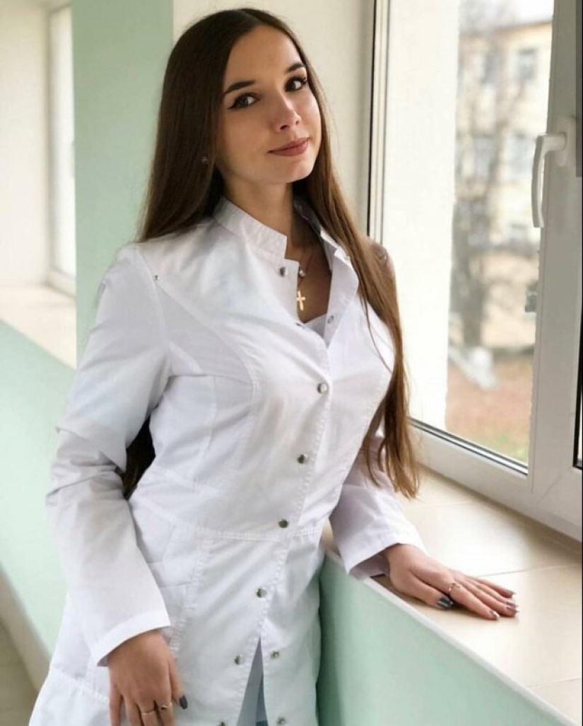 With such a medical staff, it's not scary to die: 16 photos of beauties in white coats