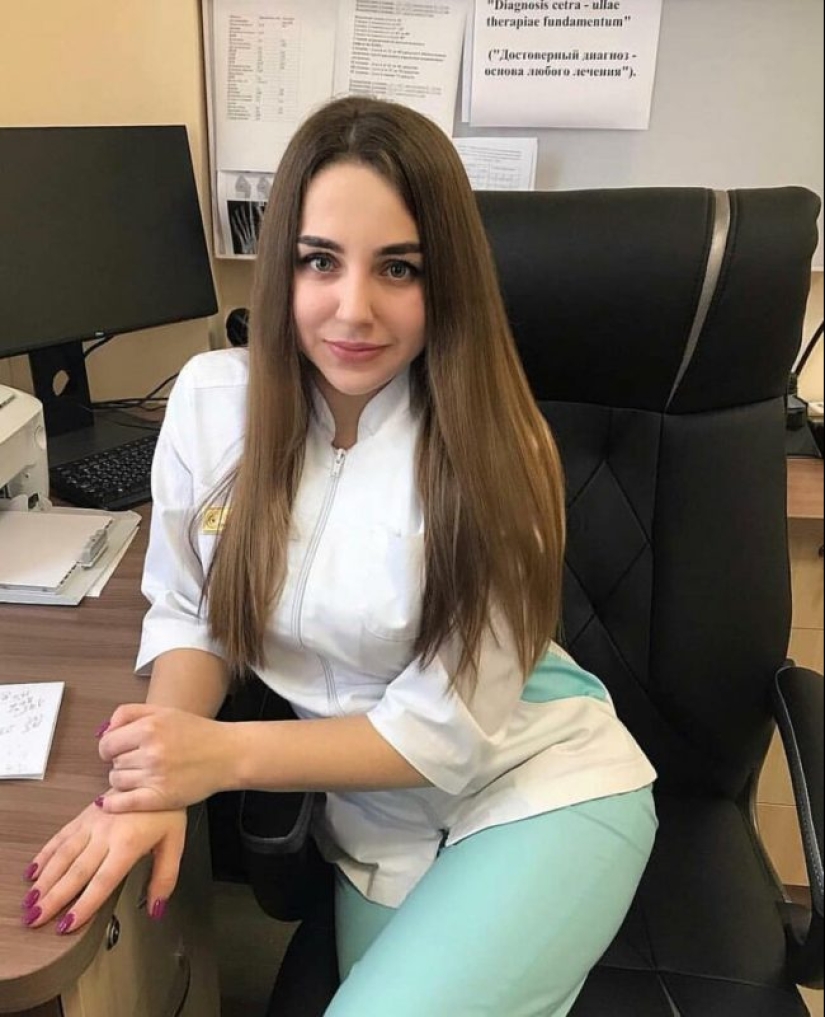 With such a medical staff, it's not scary to die: 16 photos of beauties in white coats