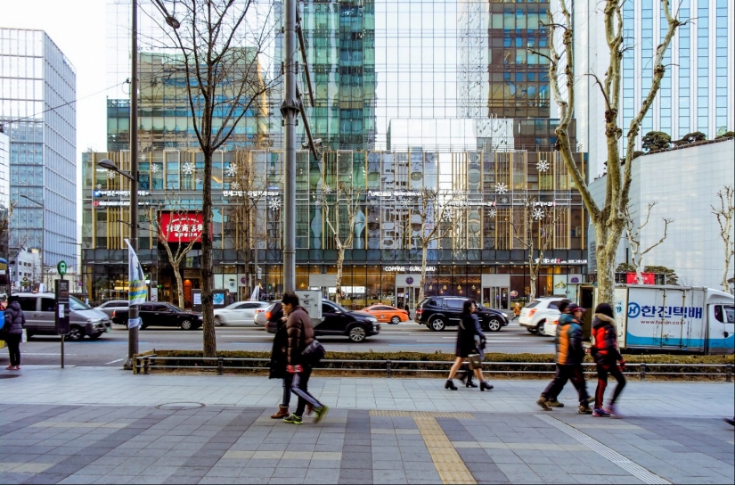 Without a couple in South Korea: how Koreans treat singles and what the Sampo generation is