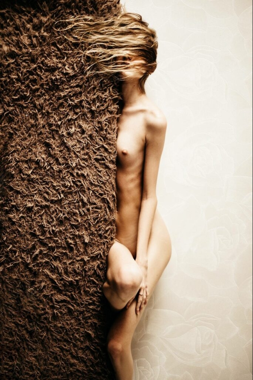 Women in daring portraits by Mark Olefirov Women in daring portraits by Mark Olefirov