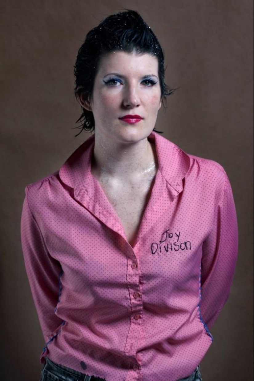 Women in the clothes of their exes — an unusual photo project by Carla Richmond