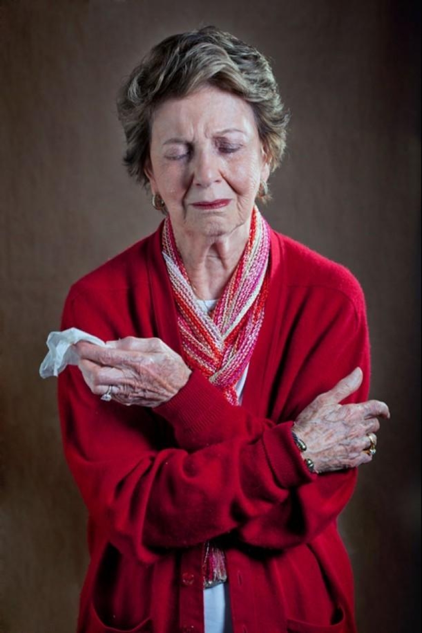 Women in the clothes of their exes — an unusual photo project by Carla Richmond