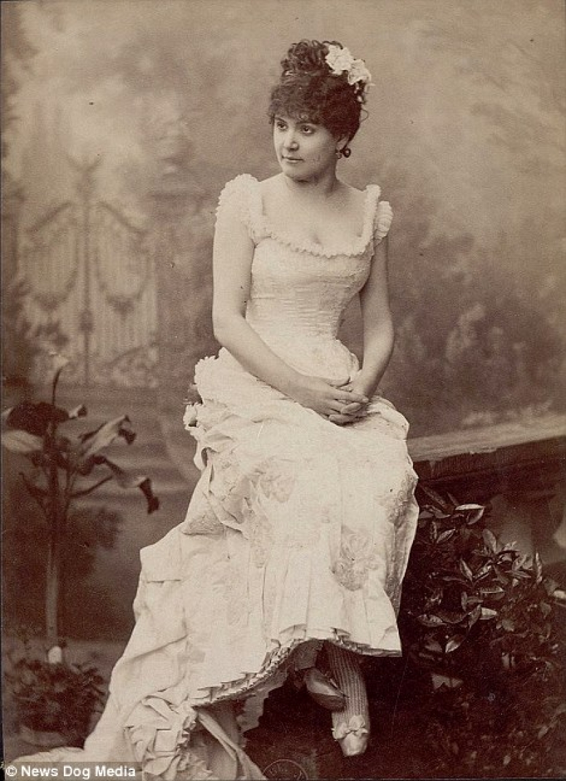 Women Who Ruled Paris from Bed: a scandalous catalog of 19th-century Parisian courtesans Women Who Ruled Paris from Bed: a scandalous catalog of 19th-century Parisian courtesans