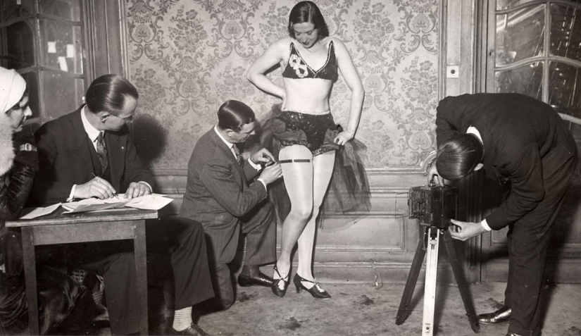 Women's legs in retro photos